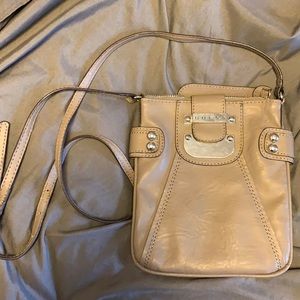 Guess Crossbody!